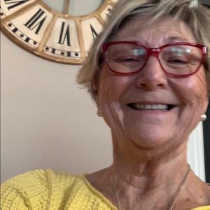 Meet your Posher, Darleen